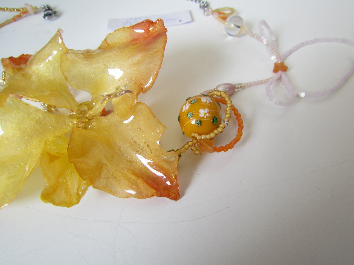 Orange soda * sword orchid necklace